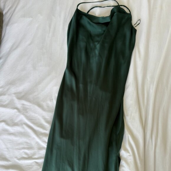 ASTR the Label Gaia Silky Midi Dress Size Small - Picture 1 of 3